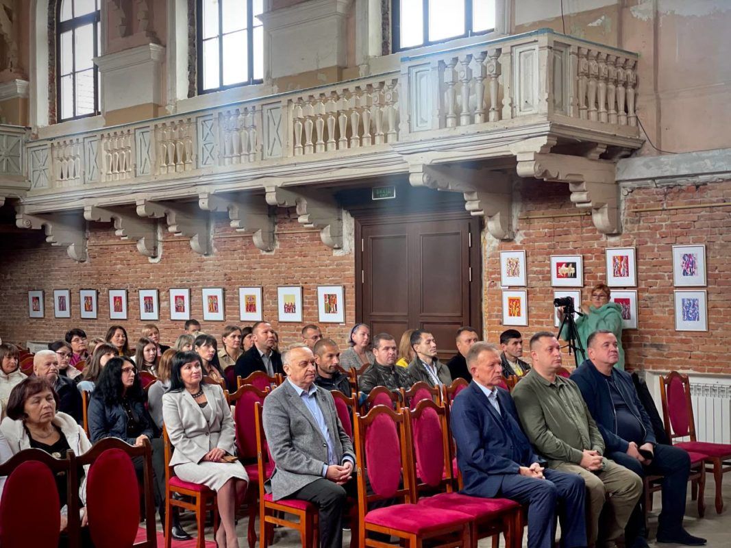 В Коломиї урочисто відзначили День вчителя та нагородили кращих освітян 1