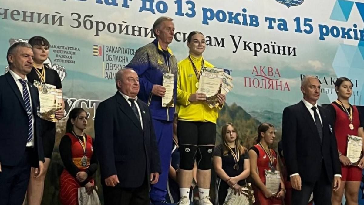 Юні важкоатлети Коломиї привезли 16 медалей з чемпіонату України 3