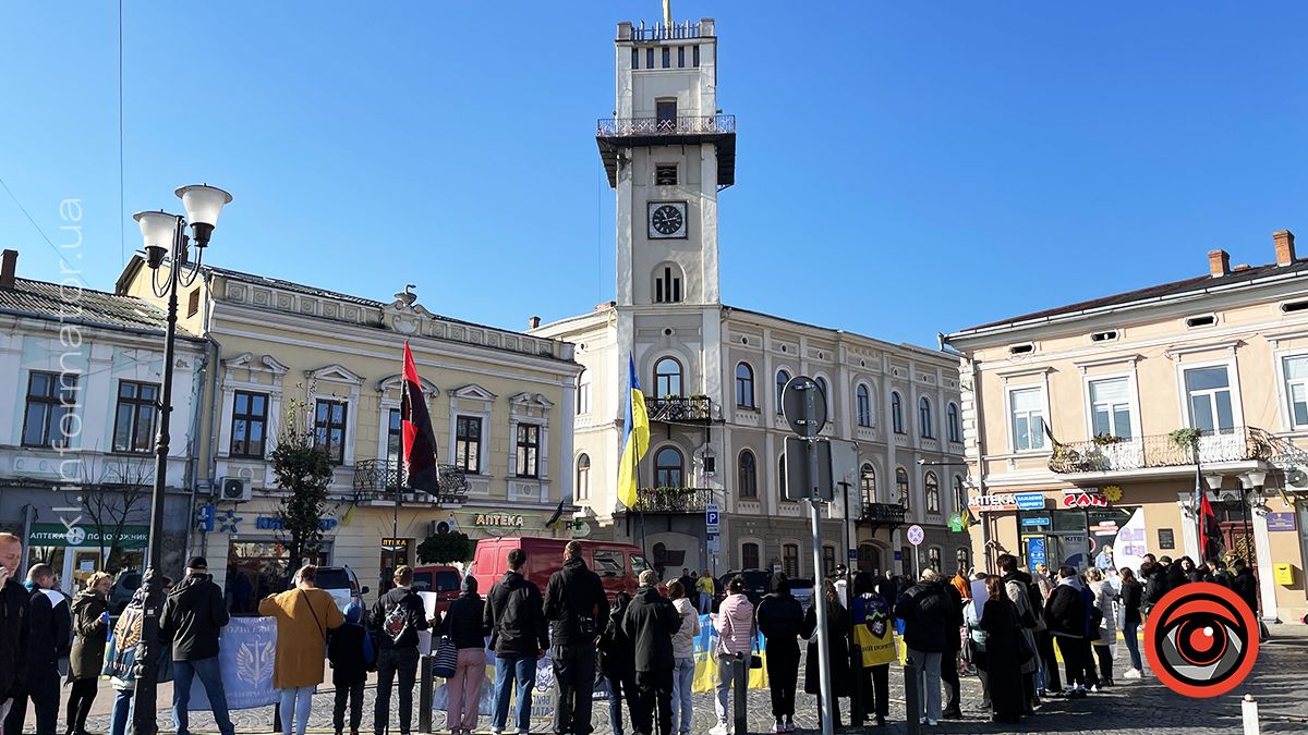 "Не мовчи! Полон вбиває!" У Коломиї пройшла акція на підтримку військовополонених 2