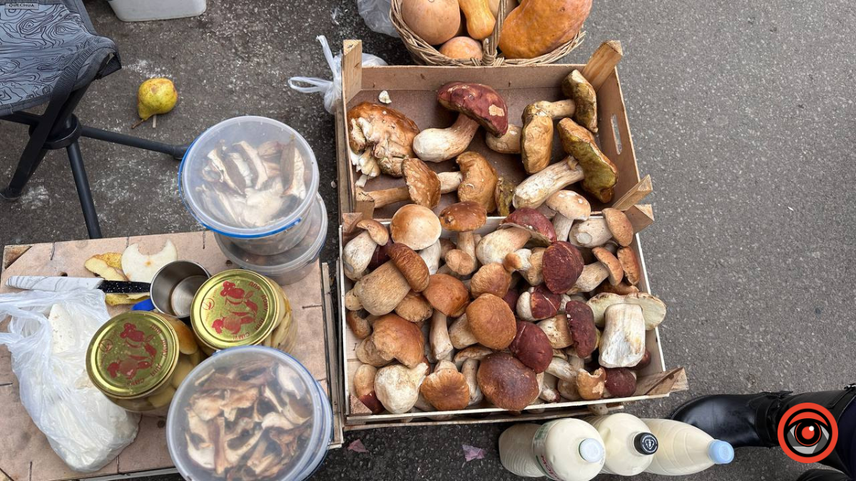 Ціни на ринку Коломиї: скільки коштують гриби та картопля цієї осені? 1