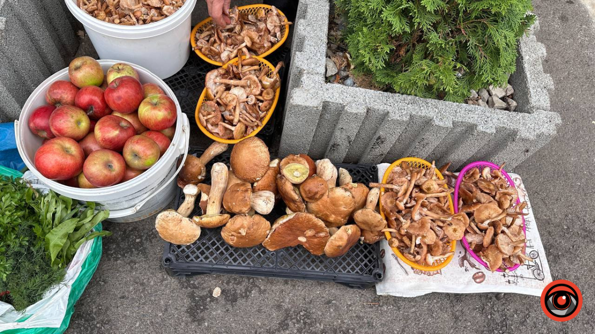Ціни на ринку Коломиї: скільки коштують гриби та картопля цієї осені? 2