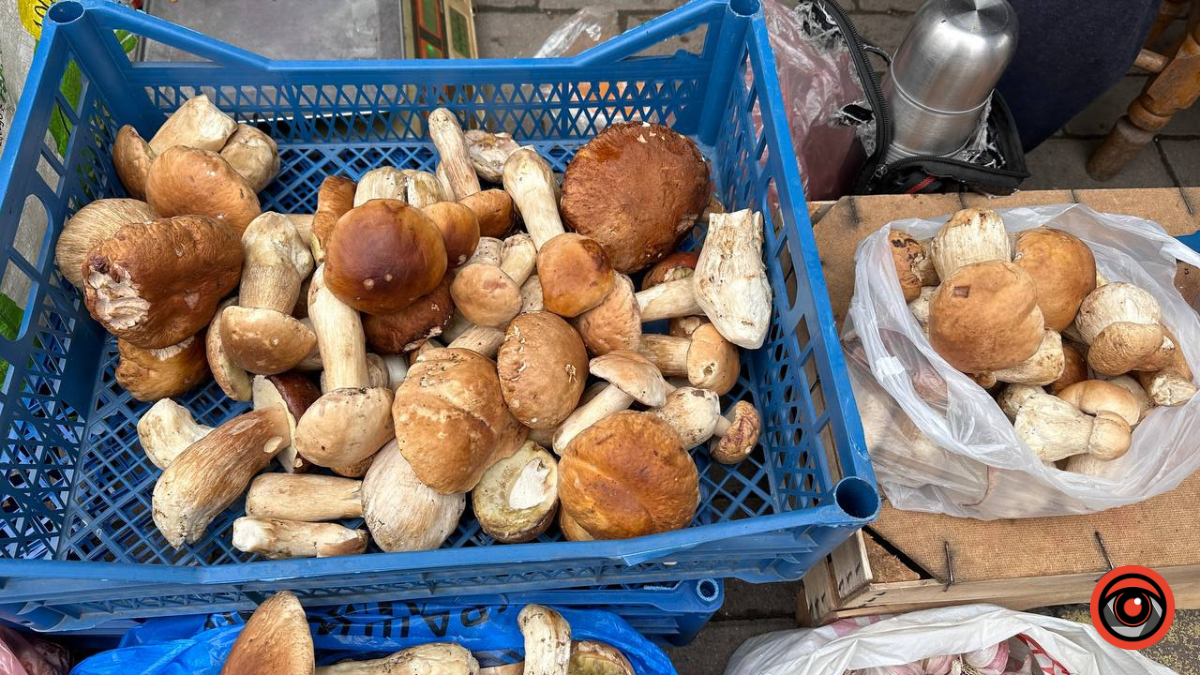 Ціни на ринку Коломиї: скільки коштують гриби та картопля цієї осені? 4