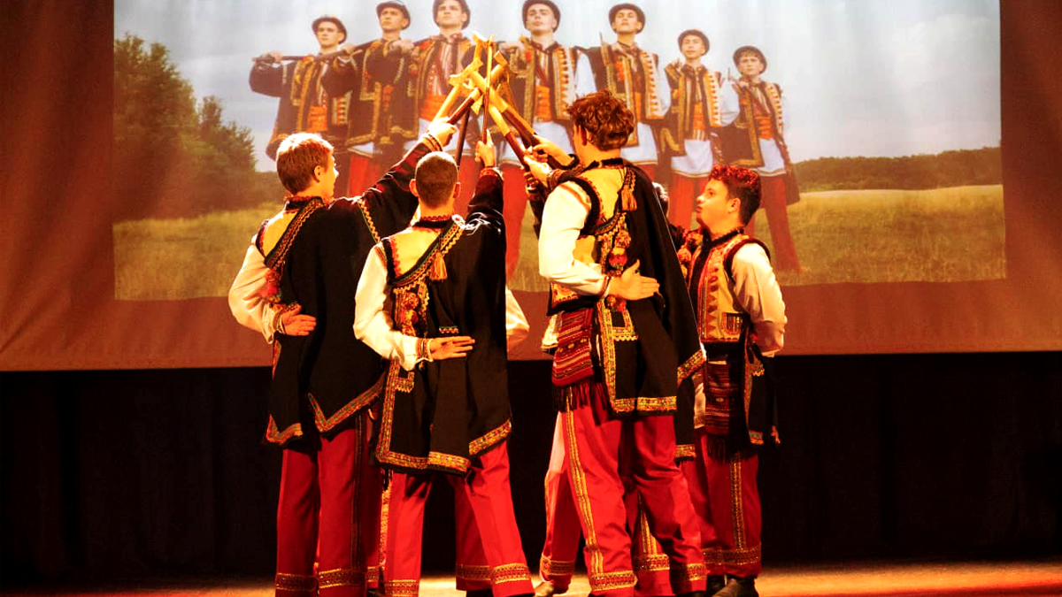 Під час благодійного мистецького концерту у Коломиї зібрали понад 30 тисяч на Mavic 3Т 7