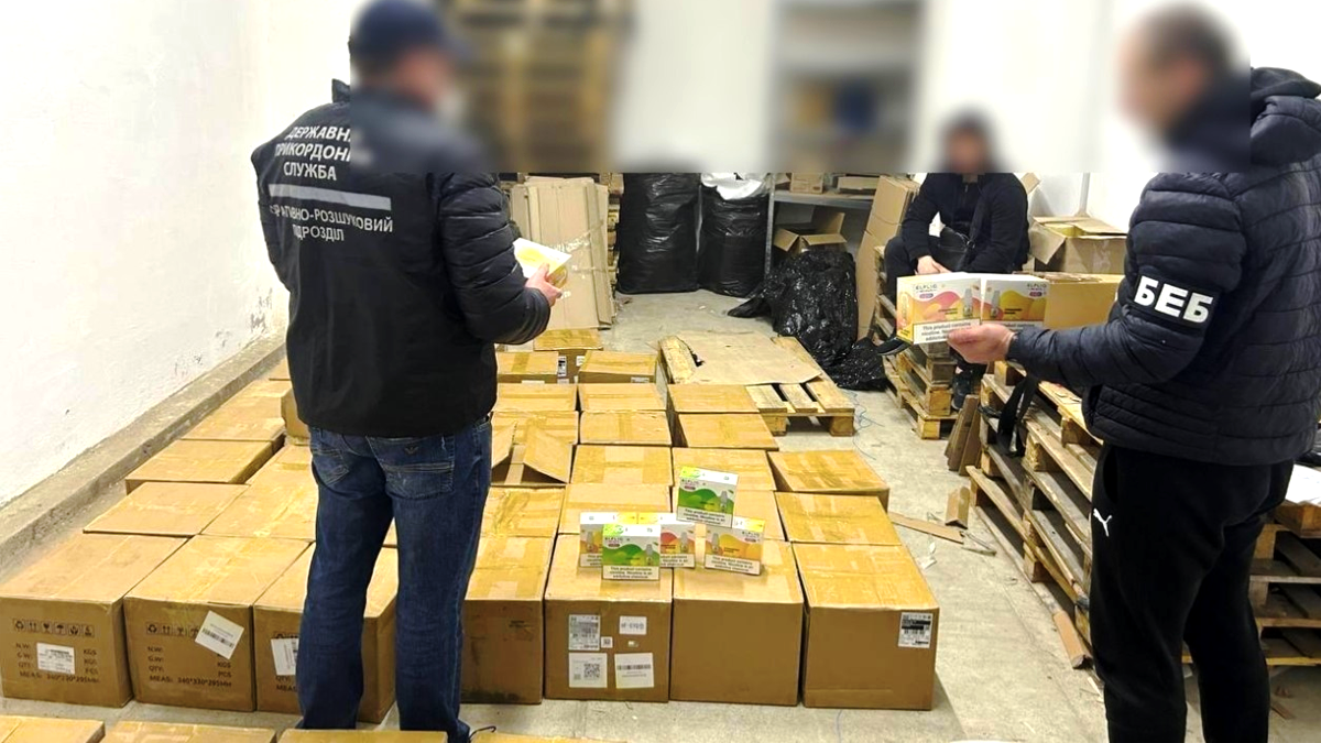 На Прикарпатті викрили розповсюдження підроблених електронок