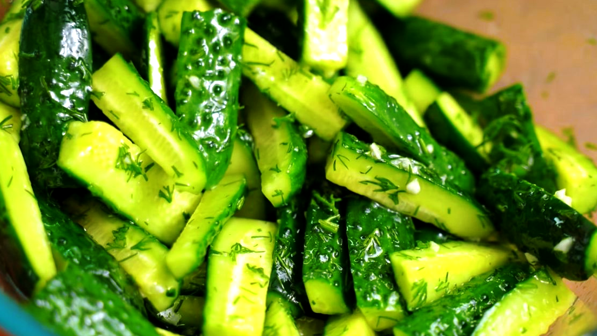 Печериці, баклажани чи огірки: рецепти швидких маринадів 5