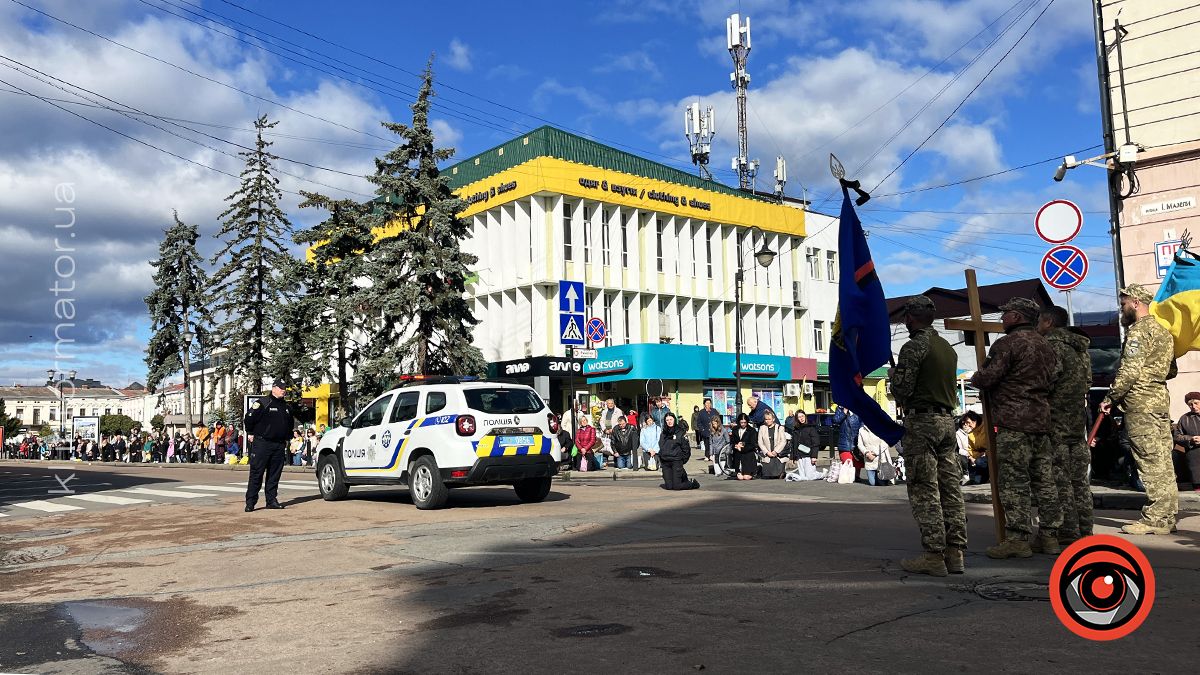 На вічний спочинок у Коломиї провели ветерана Андрія Щеднова 9
