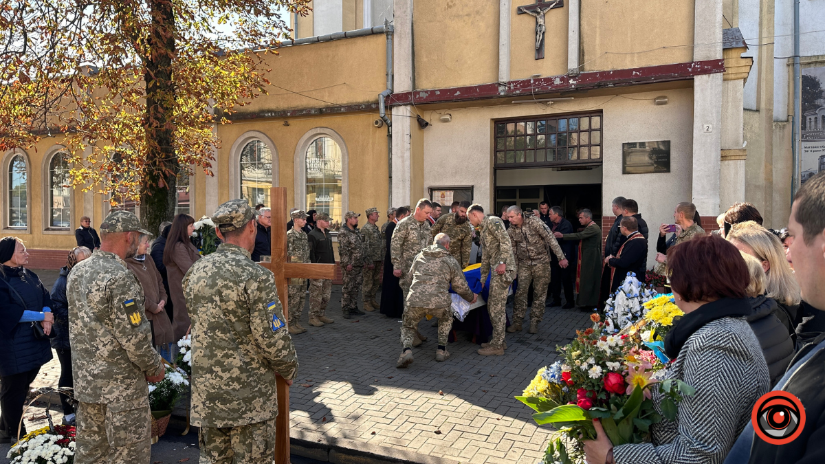 Коломия провела в останню путь Героя Івана Гончарика 3