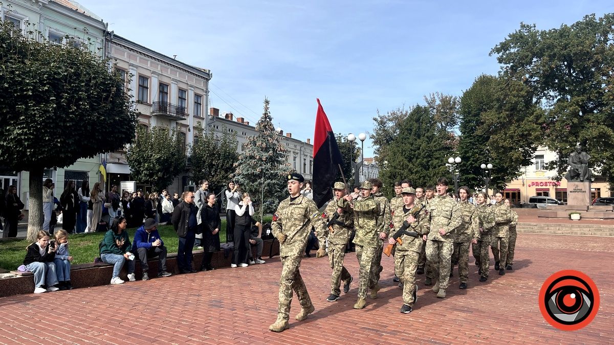 У Коломиї в межах ХI Січового свята пройшов конкурс стройової пісні 12