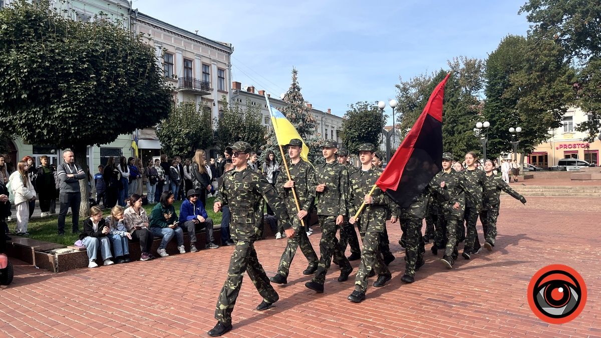 У Коломиї в межах ХI Січового свята пройшов конкурс стройової пісні 13