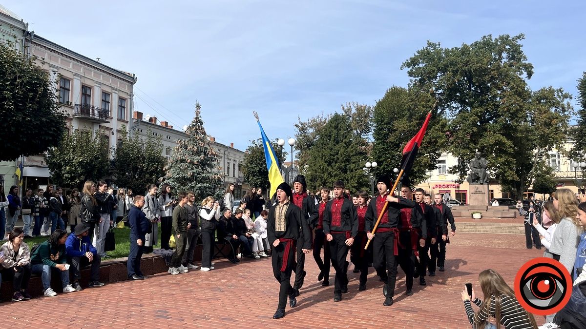 У Коломиї в межах ХI Січового свята пройшов конкурс стройової пісні 17