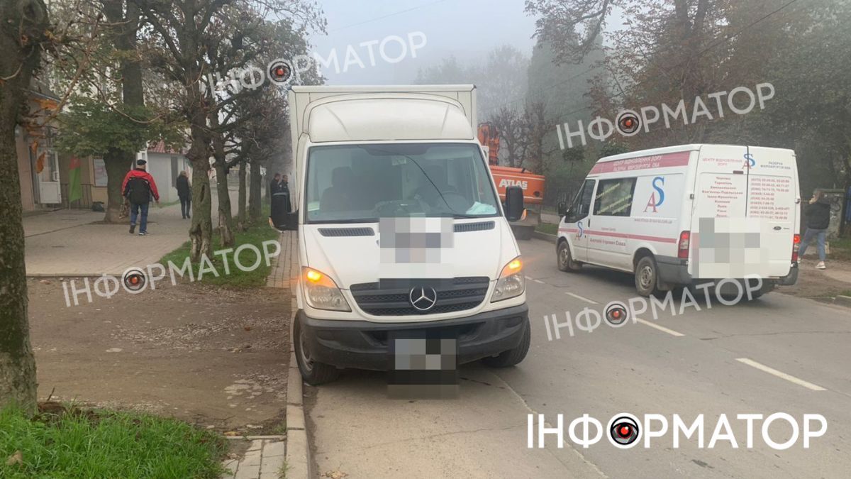 У Коломиї водій буса здійснив наїзд на пішохода