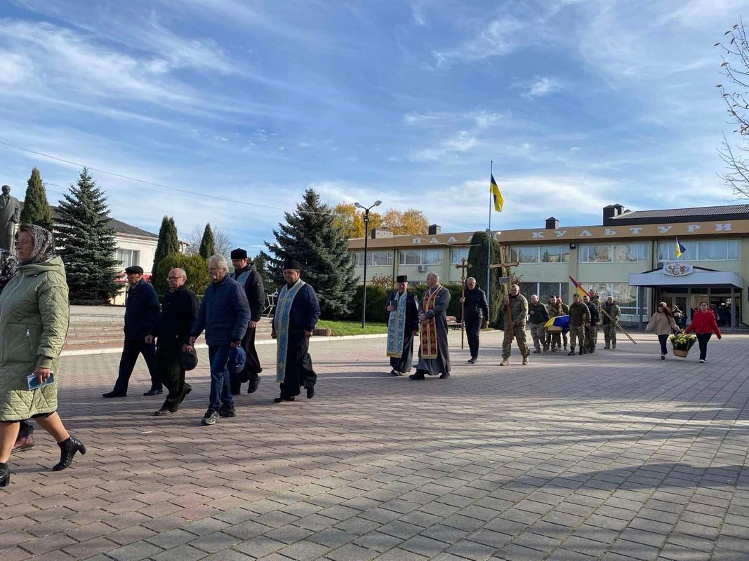 У Городенці попрощалися із померлим захисником Віталієм Бойком 4