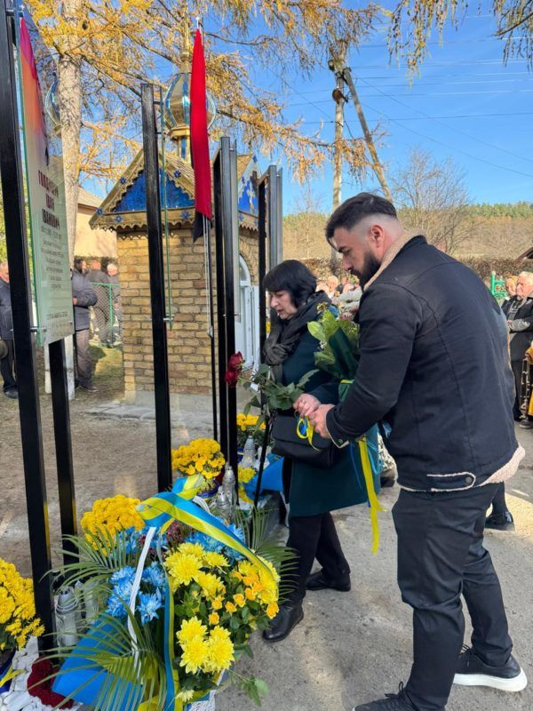 На Косівщині відкрили Алею Слави полеглим військовослужбовцям 1