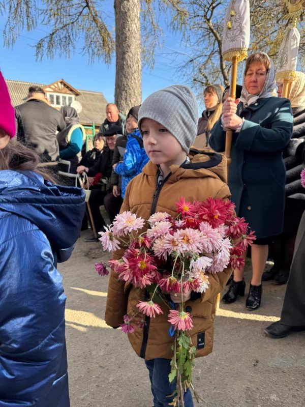 На Косівщині відкрили Алею Слави полеглим військовослужбовцям 5