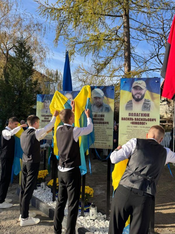 На Косівщині відкрили Алею Слави полеглим військовослужбовцям 4