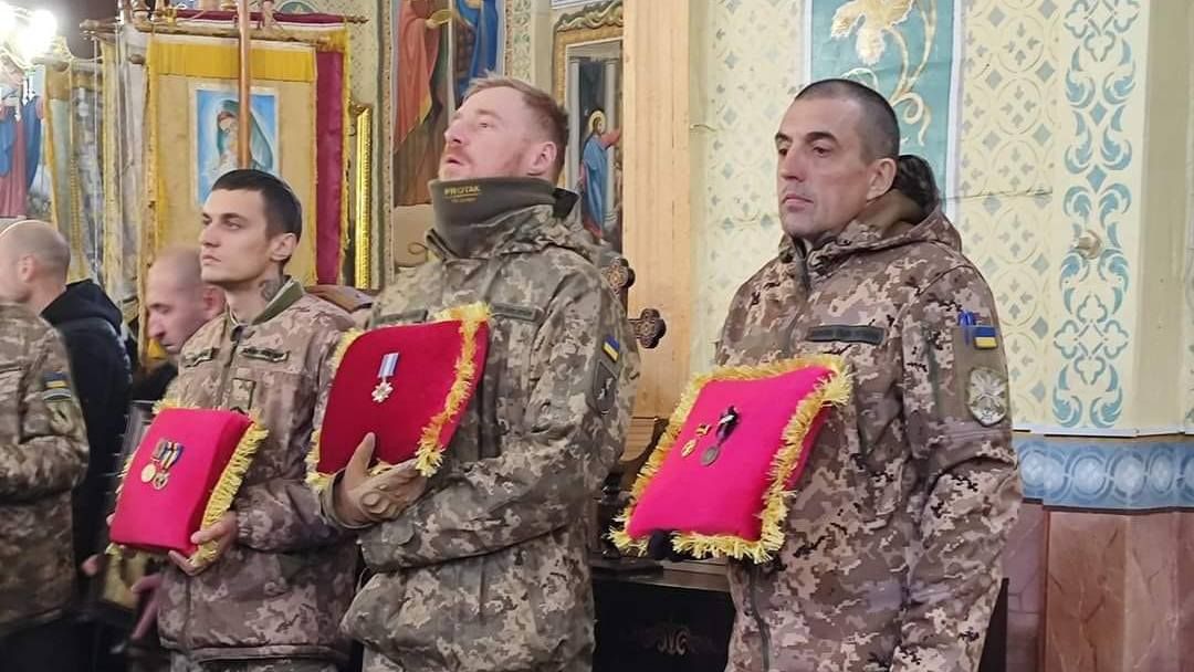 Нижньовербізька громада провела в останню путь Героя Василя Баб'юка 5