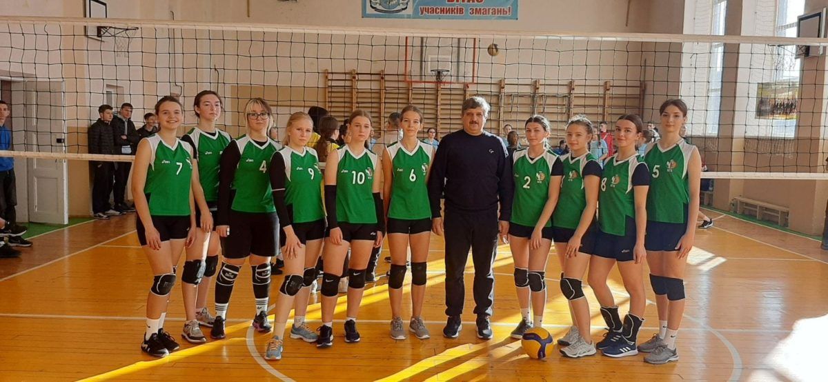 В Коломиї відбувся волейбольний турнір до Міжнародного дня студента 3