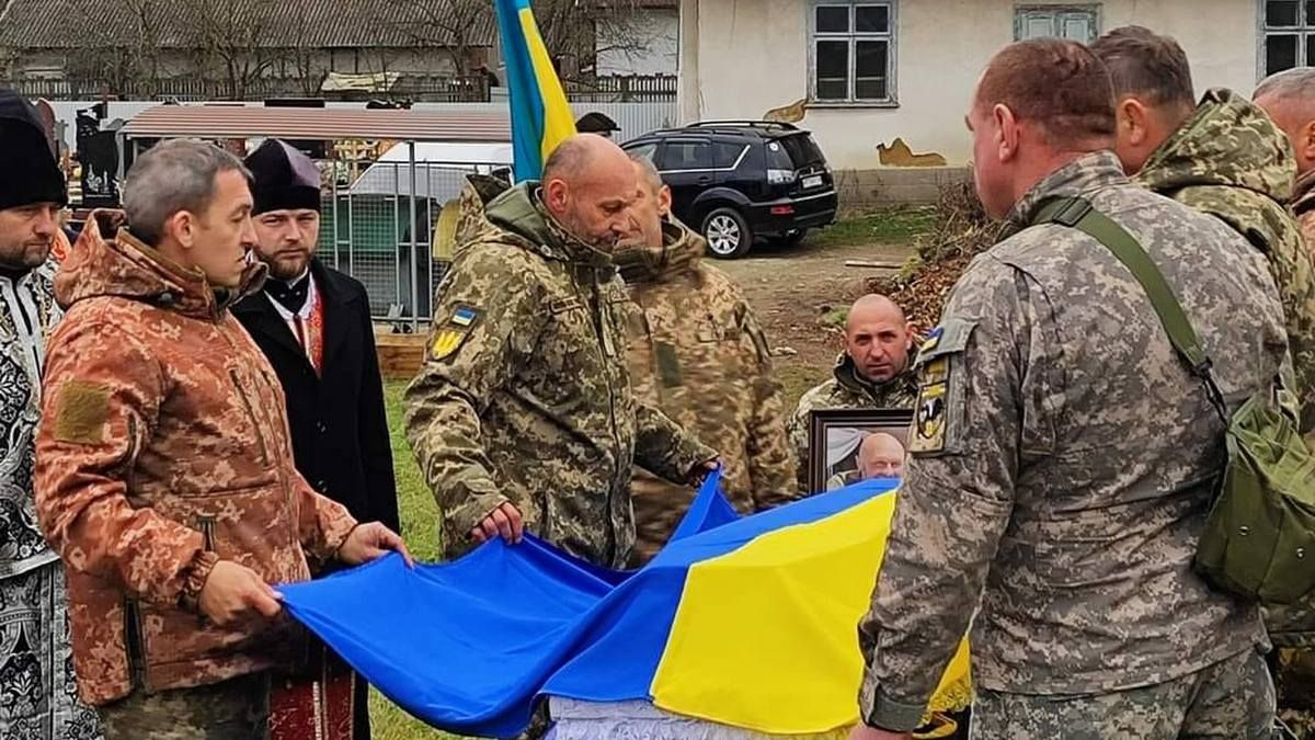 Нижньовербізька громада провела в останню путь Героя Василя Баб'юка 6