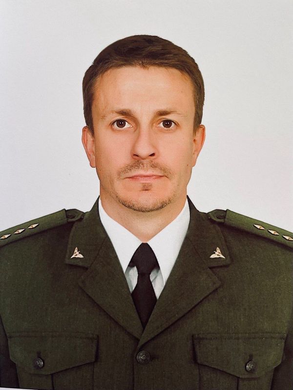 У Косові попрощаються із загиблим бойовим медиком Мирославом Дебенком 2