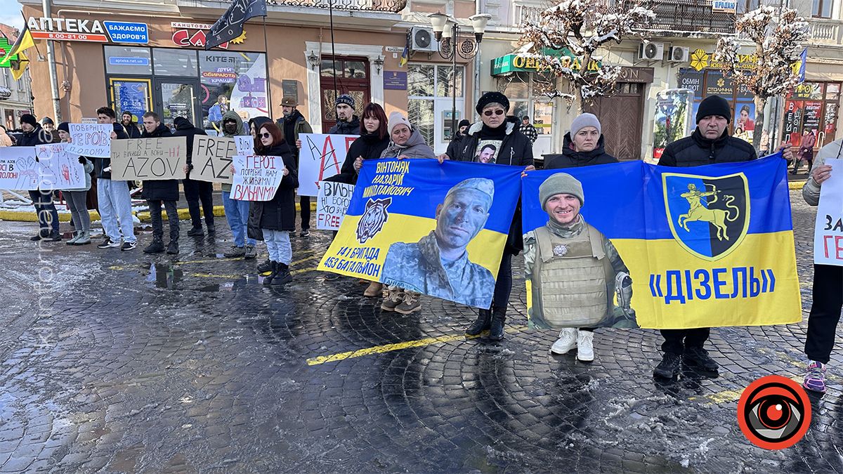 У Коломиї пройшла акція "Не мовчи! Полон вбиває!" 11