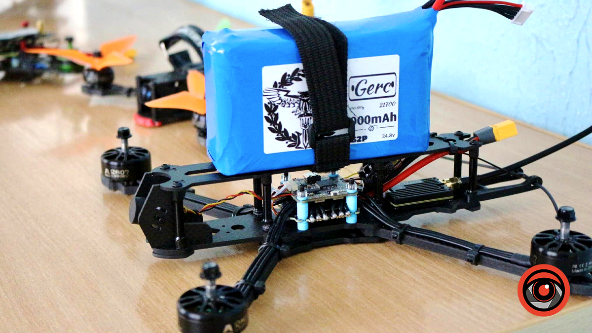 Коломийські ліцеїсти змагалися у вмінні керувати дронами 2