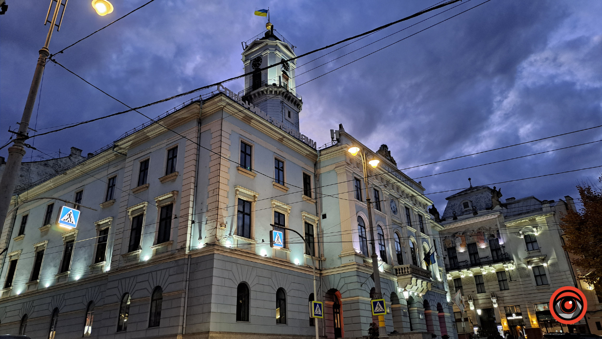 Осінні Чернівці в золотих барвах: фоторепортаж від Інформатора 3