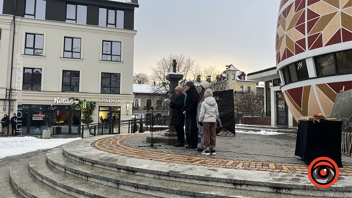 В Коломиї запалили свічки пам'яті про жертв Голодомору 2