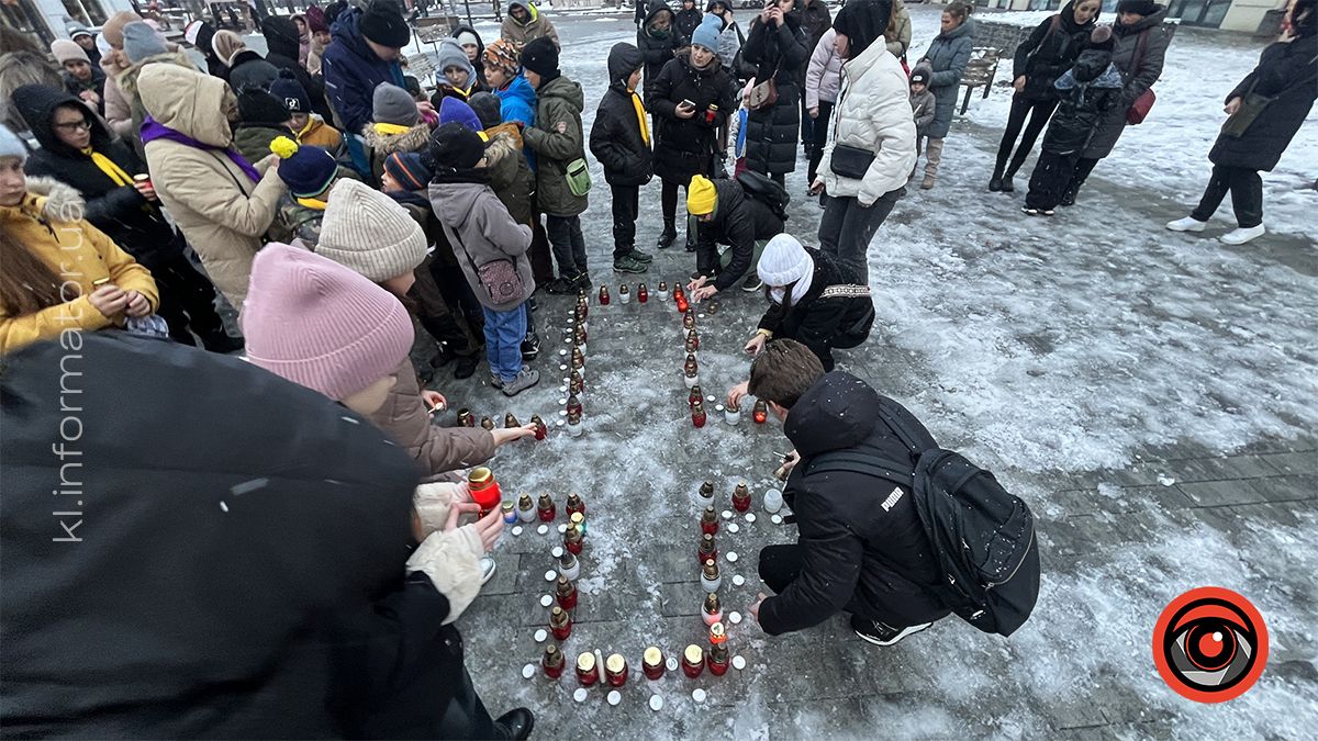 В Коломиї запалили свічки пам'яті про жертв Голодомору 4