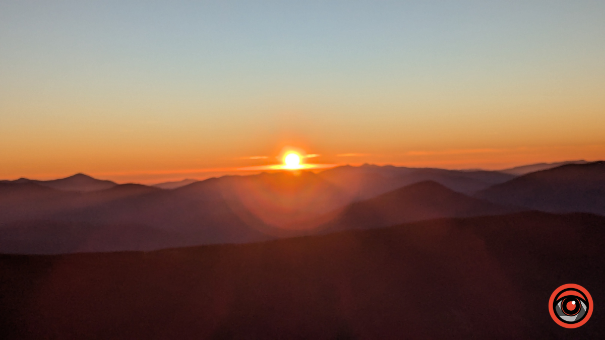 Неприступні та чарівні: фоторепортаж Ґорґан на порозі зими 17