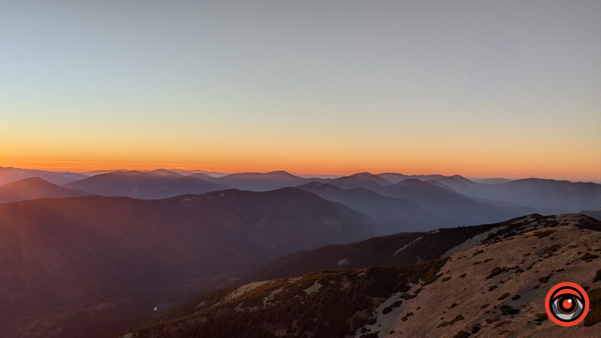 Неприступні та чарівні: фоторепортаж Ґорґан на порозі зими 18