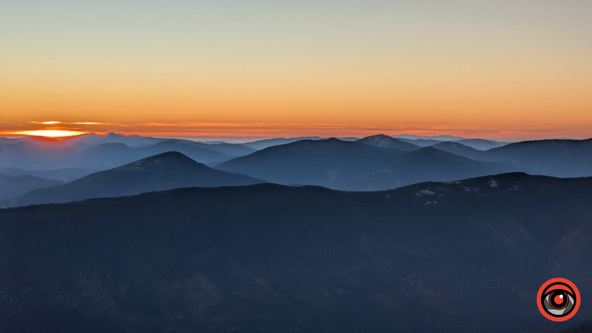 Неприступні та чарівні: фоторепортаж Ґорґан на порозі зими 19