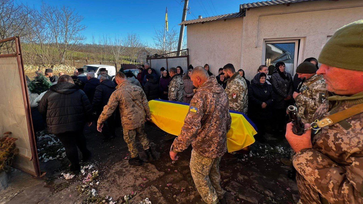 У Городенці попрощалися з полеглим Олегом Бойком 3