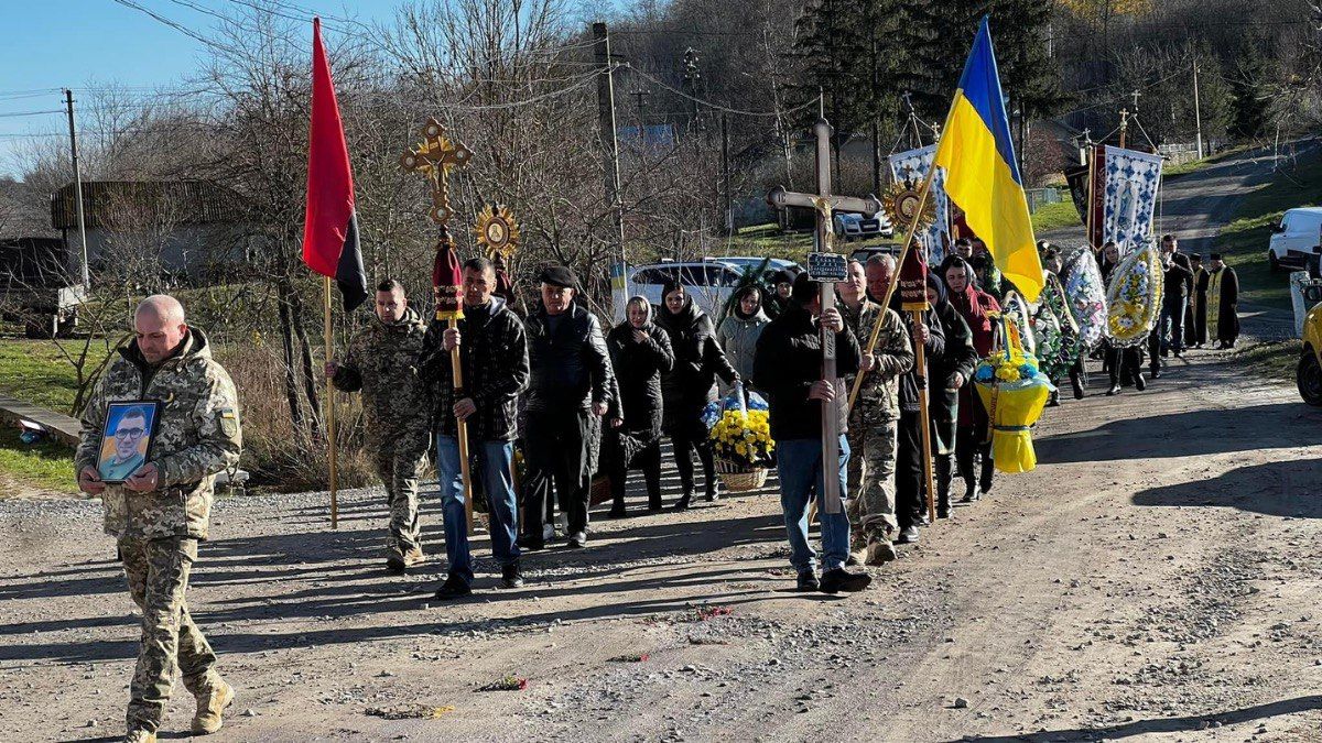 У Городенці попрощалися з полеглим Олегом Бойком 4