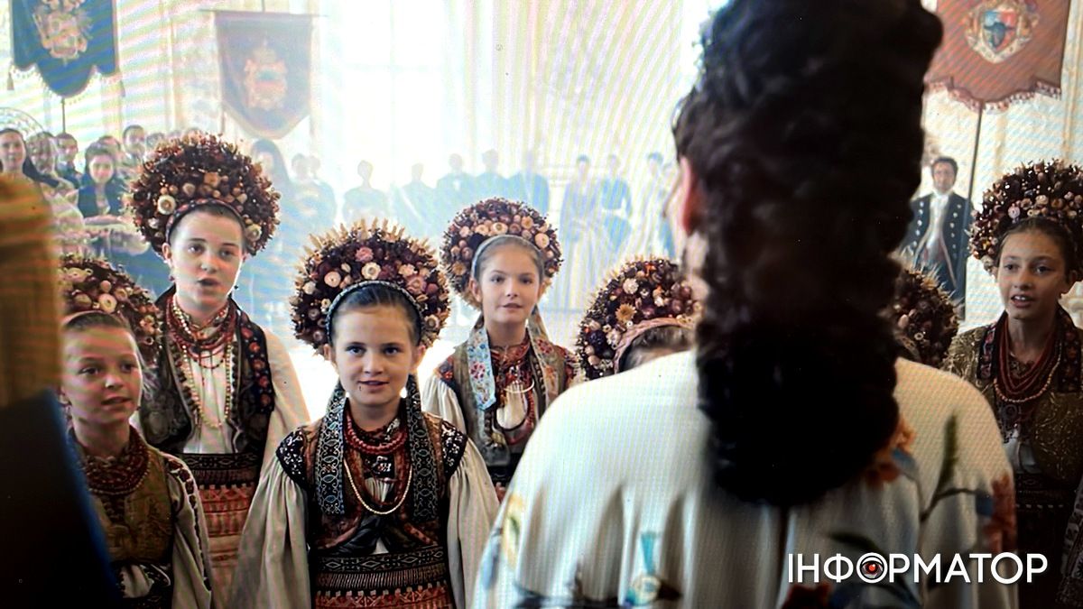 Буковинці та українська пісня блиснули в серіалі Netflix "Імператриця" | ВІДЕО 1