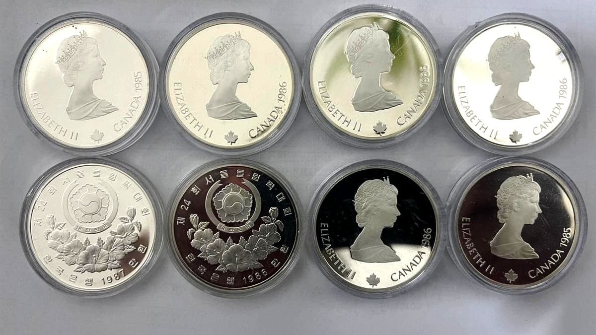 Прикордонники виявили у багажі буковинця понад 100 монет Олімпійських Ігор 3