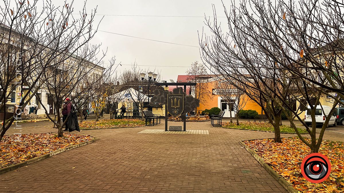 Похмуре середмістя Коломиї: фоторепортаж 18