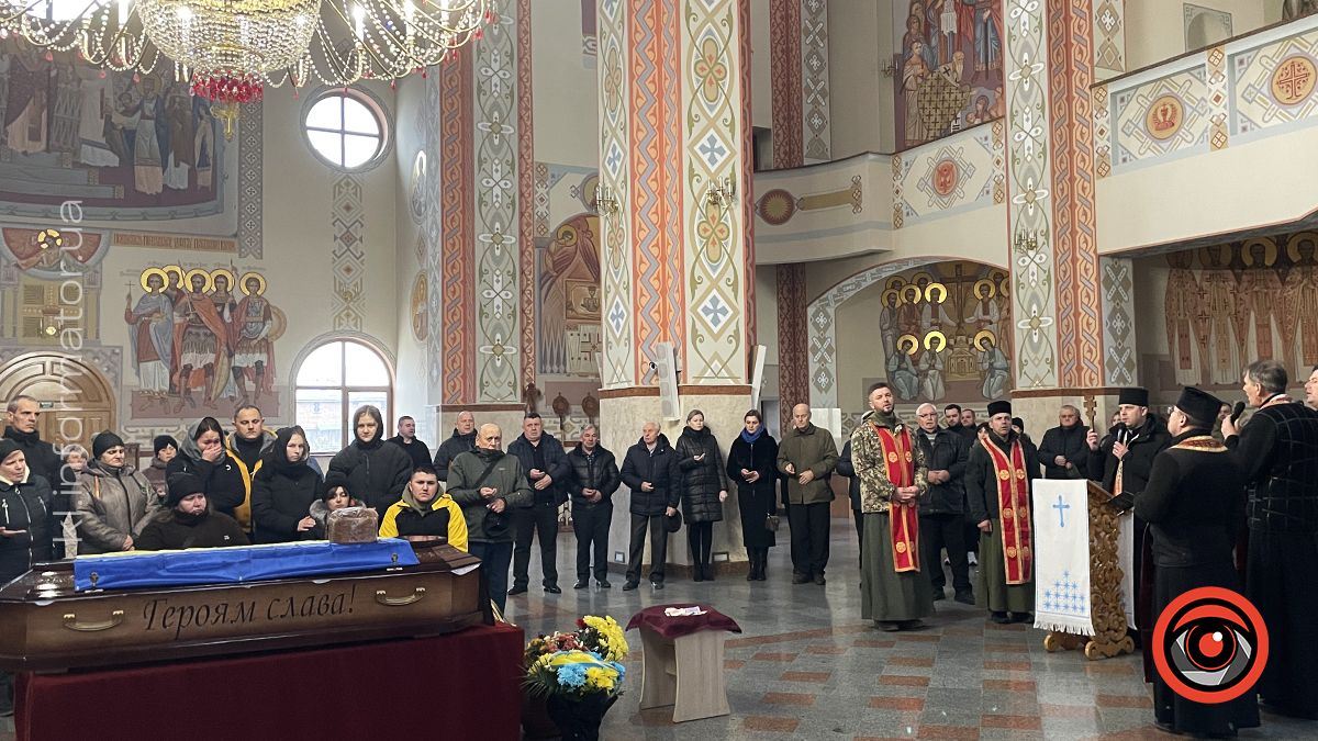 У Коломиї вічний спочинок знайшов воїн із Херсонщини Сергій Кобець 2