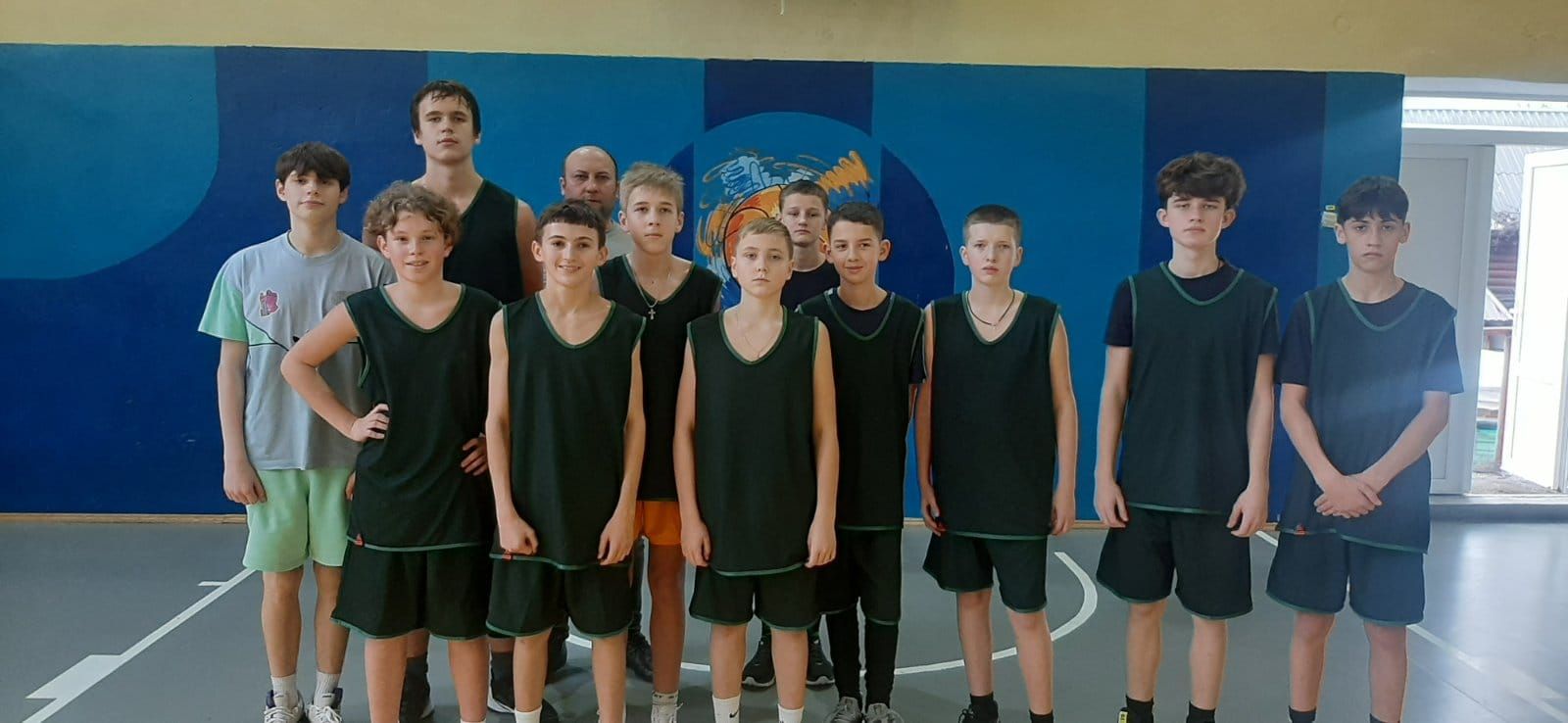 В Коломиї визначили переможців ІІ етапу змагань "Пліч-о-пліч" з баскетболу 1