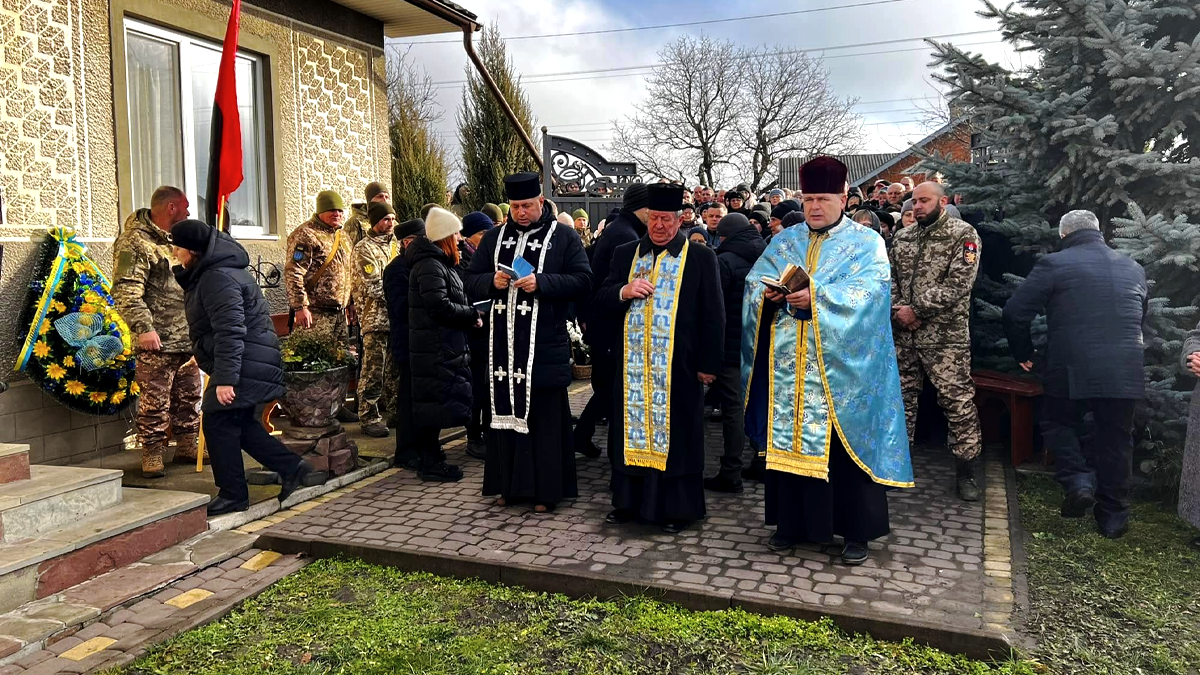 У Городенці на вічний спочинок провели воїна Андрія Цалина 1