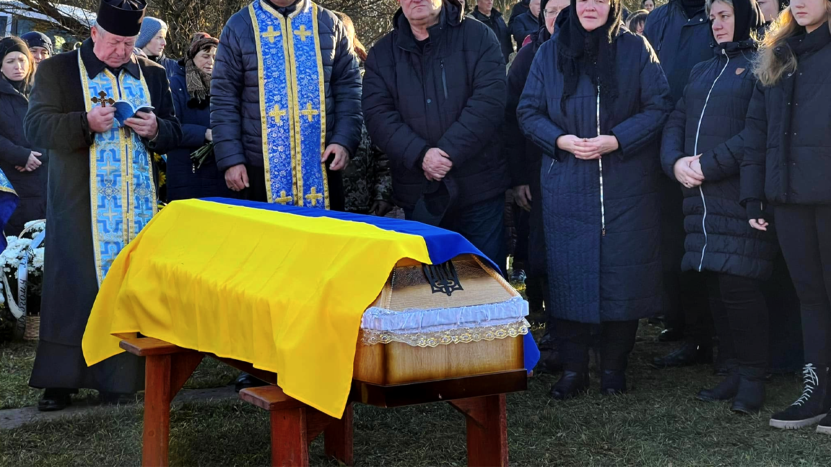 У Городенці на вічний спочинок провели воїна Андрія Цалина 13