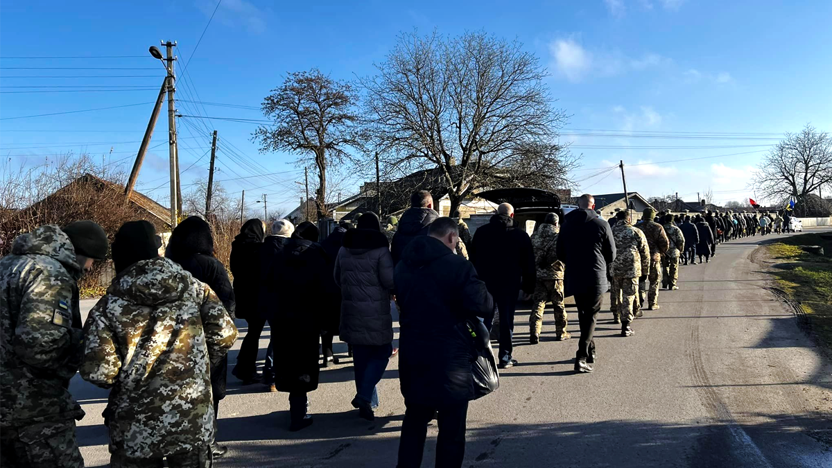 У Городенці на вічний спочинок провели воїна Андрія Цалина 6