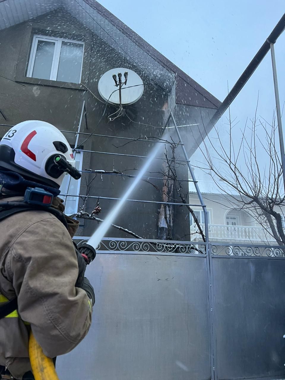 На Городенківщині спалахнув будинок 1