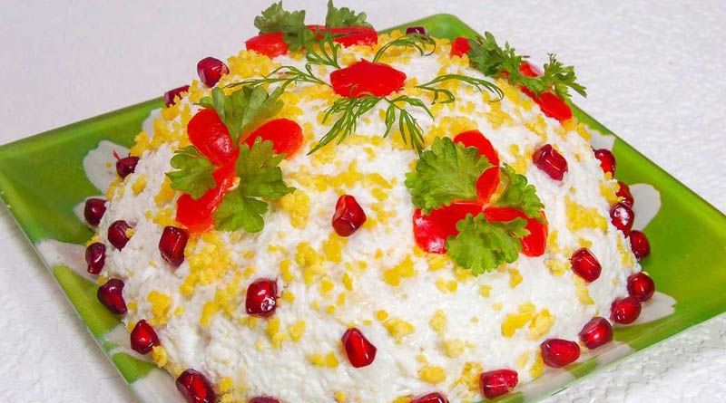 Смачно, ще й красиво: як оформити салат на святковий стіл 4