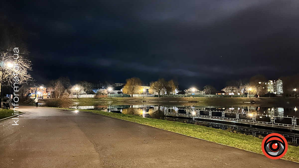 Вечірній спокій міста: фоторепортаж міського озера 9
