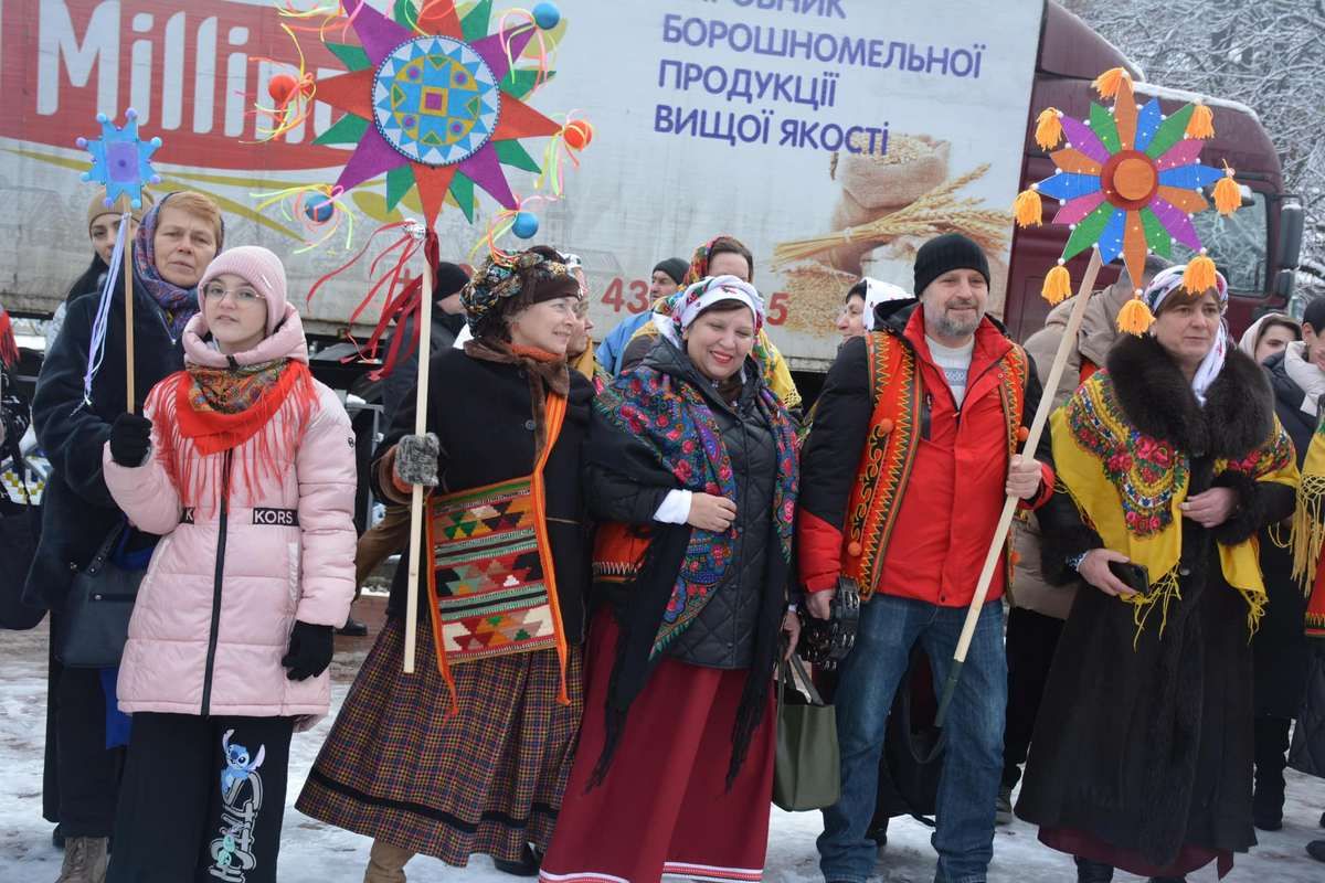 Коляда для Ангелів: у Надвірній пройшов особливий захід 9