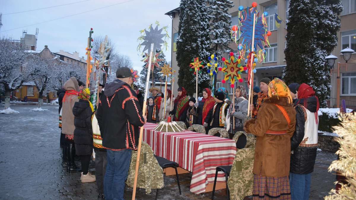 Коляда для Ангелів: у Надвірній пройшов особливий захід 6