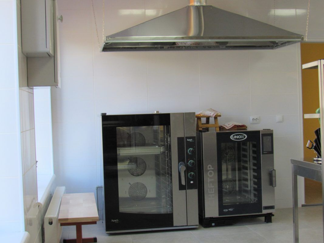 У Надвірній оновили шкільний харчоблок за понад 7 млн грн 1