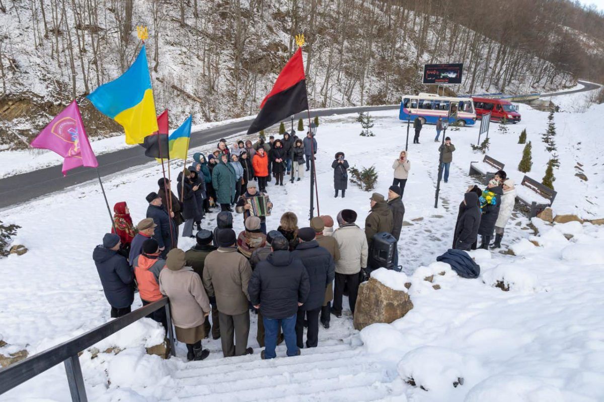 В Коломиї та Космачі вшанували пам'ять сотенному УПА Мирославу Симчичу 2