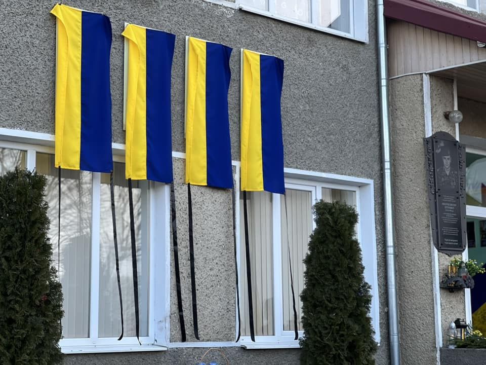 Пам'ять про чотирьох Героїв з Голоскова увічнили у меморіальних дошках 2