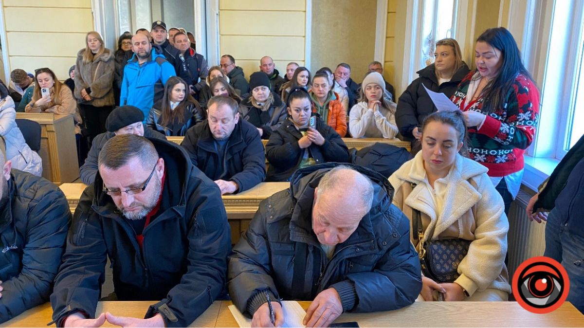 У Надвірній громада виступає проти завищених тарифів на паркування 1